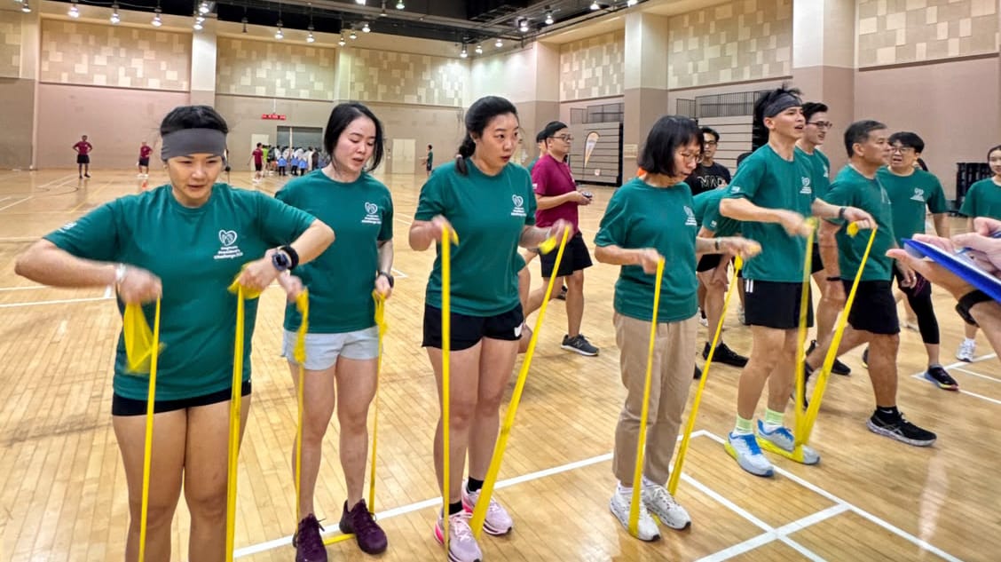Image of the ALPS participation team at SingHealth's President's Challenge Signature Event, the SingRox Challenge.
